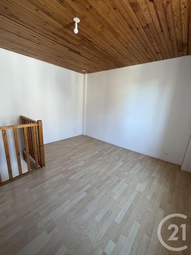 Maison &agrave; louer - 2 pi&egrave;ces - 42,75 m2 - Gennevilliers - 92 - ILE-DE-FRANCE