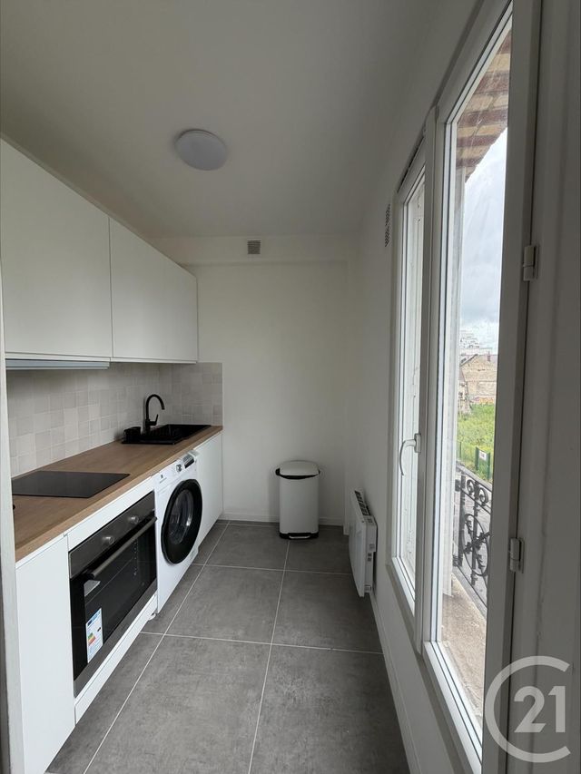 Appartement F1 &agrave; louer - 1 pi&egrave;ce - 27,80 m2 - Gennevilliers - 92 - ILE-DE-FRANCE