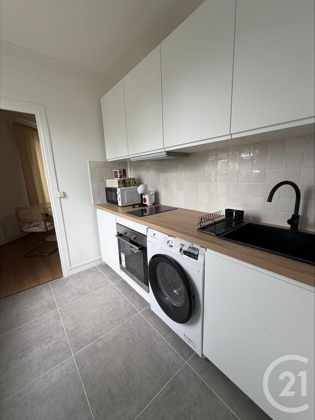 Appartement F1 &agrave; louer - 1 pi&egrave;ce - 27,80 m2 - Gennevilliers - 92 - ILE-DE-FRANCE
