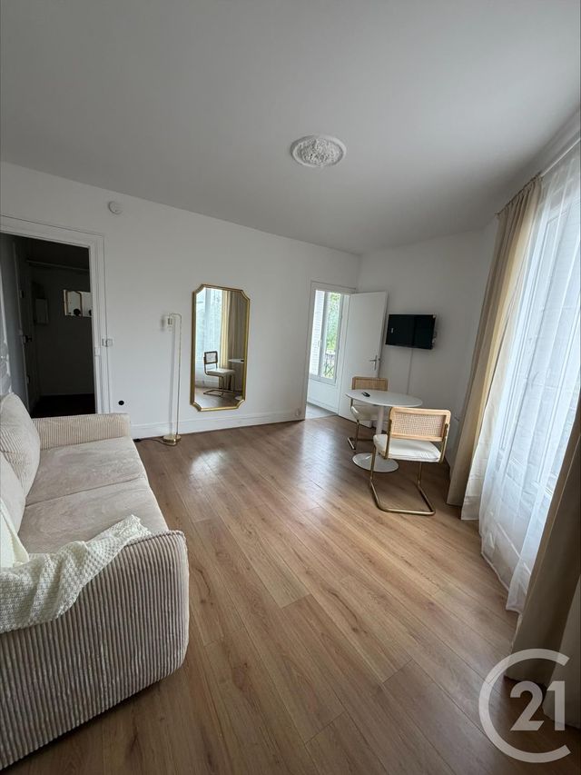 Appartement F1 &agrave; louer - 1 pi&egrave;ce - 27,80 m2 - Gennevilliers - 92 - ILE-DE-FRANCE