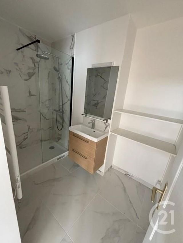 Appartement F3 &agrave; louer - 3 pi&egrave;ces - 54 m2 - Gennevilliers - 92 - ILE-DE-FRANCE