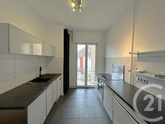 Appartement F3 &agrave; louer - 3 pi&egrave;ces - 66,10 m2 - Strasbourg - 67 - ALSACE