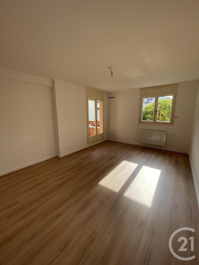 Appartement F4 à vendre - 4 pièces - 83,50 m2 - Eckbolsheim - 67 - ALSACE