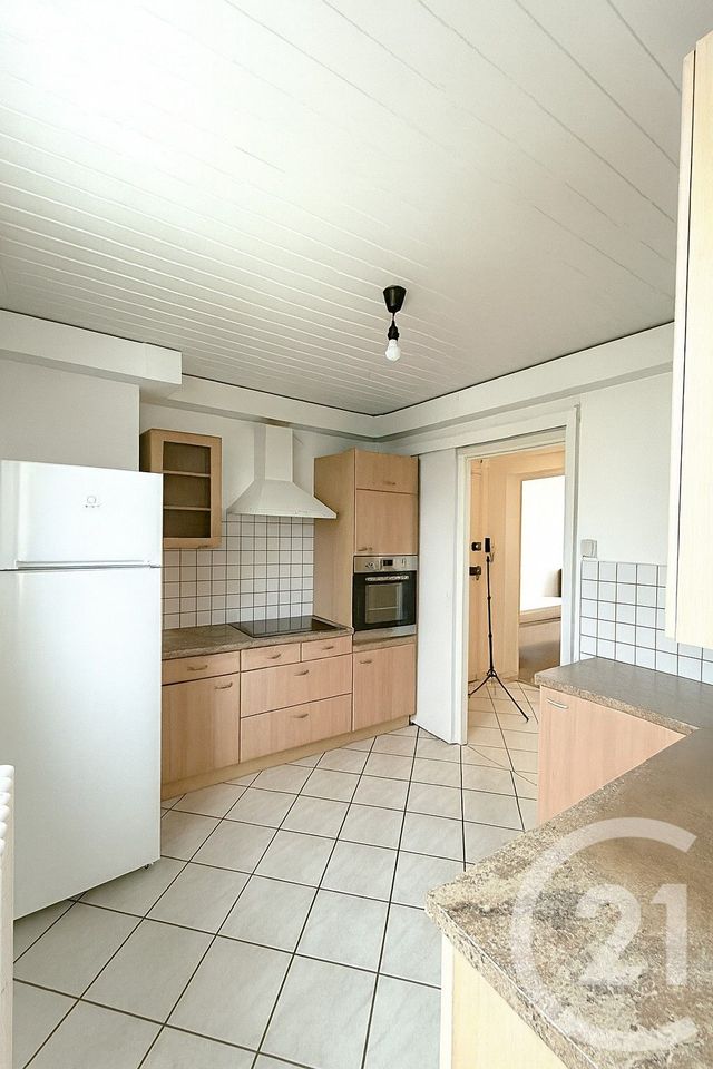 Appartement F4 &agrave; louer - 4 pi&egrave;ces - 81 m2 - Strasbourg - 67 - ALSACE