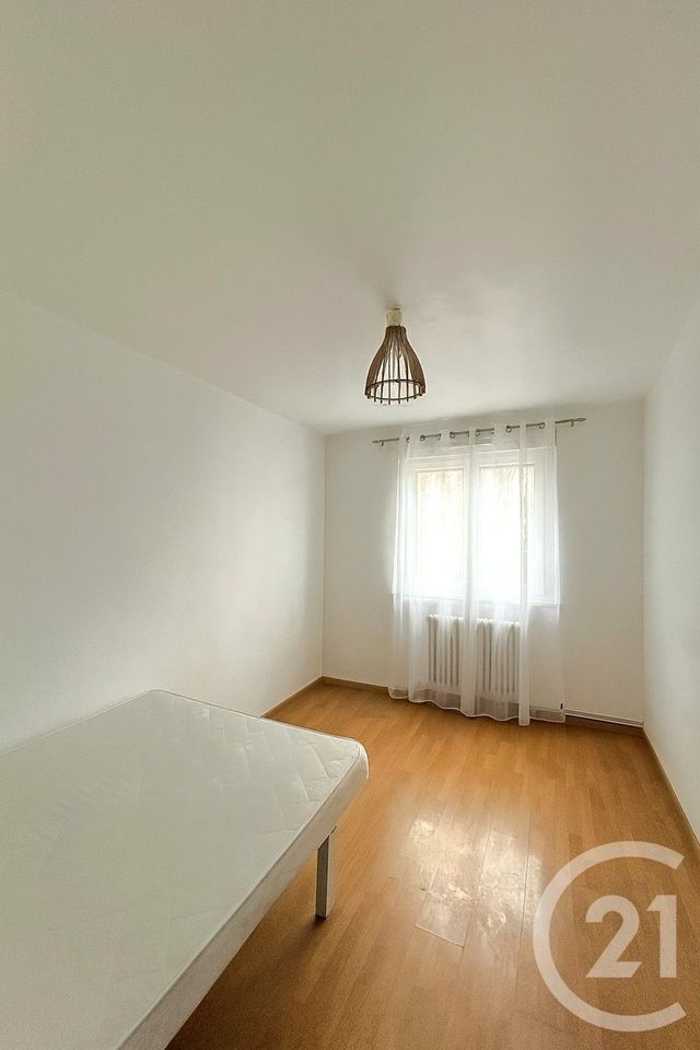 Appartement F4 &agrave; louer - 4 pi&egrave;ces - 81 m2 - Strasbourg - 67 - ALSACE