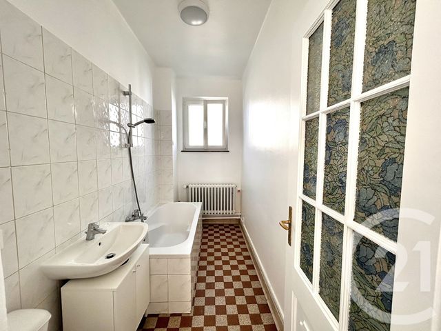 Appartement F3 &agrave; louer - 3 pi&egrave;ces - 71,24 m2 - Strasbourg - 67 - ALSACE