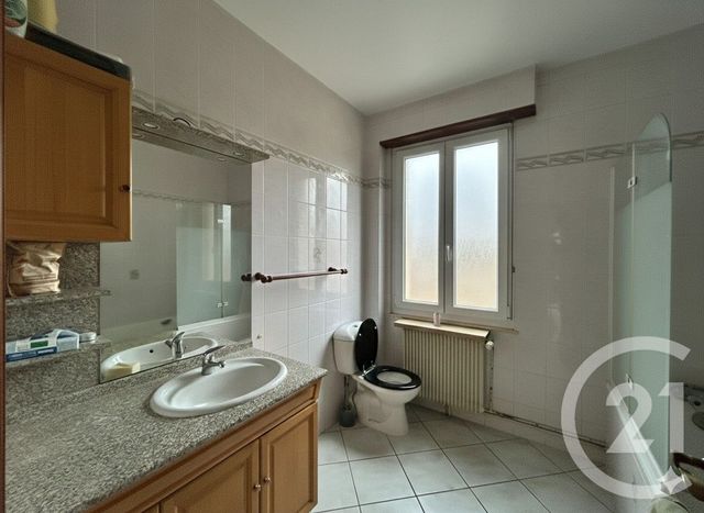 Appartement F3 &agrave; louer - 3 pi&egrave;ces - 62 m2 - Strasbourg - 67 - ALSACE