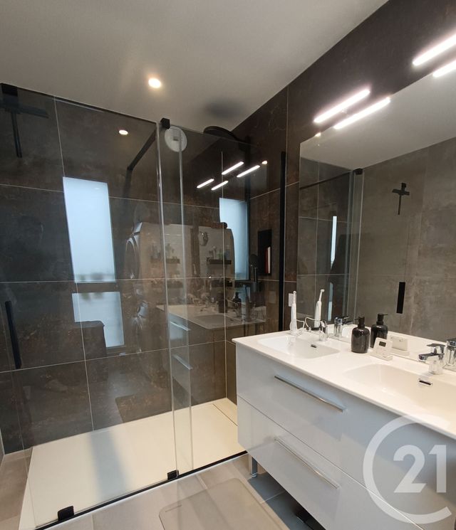 Appartement F4 &agrave; vendre - 4 pi&egrave;ces - 95 m2 - Oberhausbergen - 67 - ALSACE