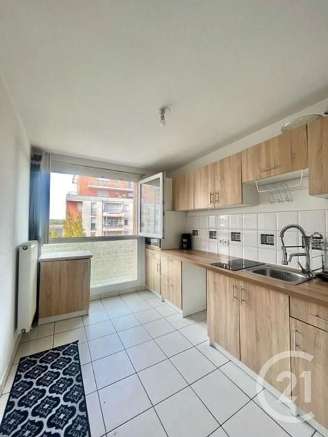 Appartement F3 &agrave; louer - 3 pi&egrave;ces - 72 m2 - Strasbourg - 67 - ALSACE