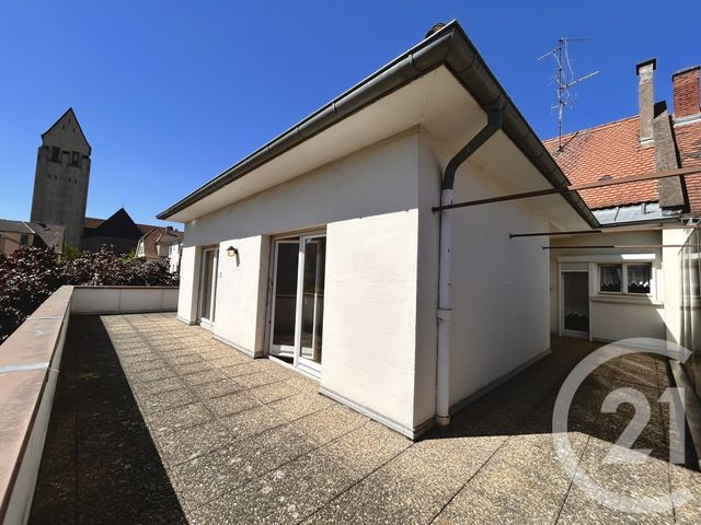 Appartement F4 &agrave; louer - 4 pi&egrave;ces - 137,30 m2 - Strasbourg - 67 - ALSACE