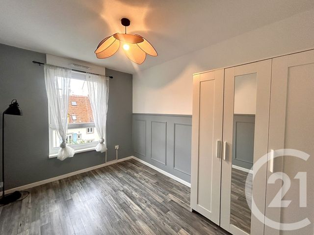 Appartement F4 &agrave; louer - 4 pi&egrave;ces - 81,88 m2 - Strasbourg - 67 - ALSACE