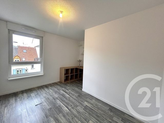 Appartement F4 &agrave; louer - 4 pi&egrave;ces - 81,88 m2 - Strasbourg - 67 - ALSACE