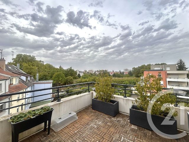 Appartement F4 &agrave; louer - 4 pi&egrave;ces - 81,88 m2 - Strasbourg - 67 - ALSACE