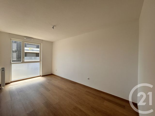 Appartement F4 &agrave; louer - 4 pi&egrave;ces - 101,20 m2 - Mittelhausbergen - 67 - ALSACE