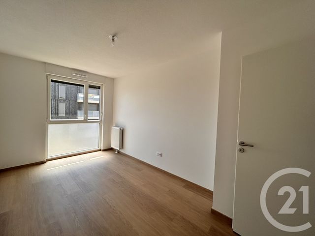 Appartement F4 &agrave; louer - 4 pi&egrave;ces - 101,20 m2 - Mittelhausbergen - 67 - ALSACE