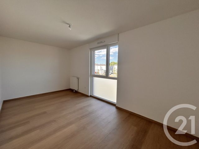 Appartement F4 &agrave; louer - 4 pi&egrave;ces - 101,20 m2 - Mittelhausbergen - 67 - ALSACE