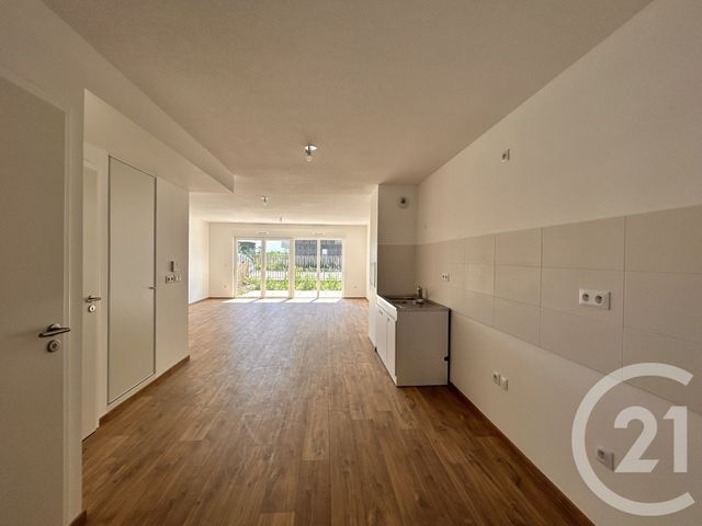 Appartement F4 &agrave; louer - 4 pi&egrave;ces - 101,20 m2 - Mittelhausbergen - 67 - ALSACE