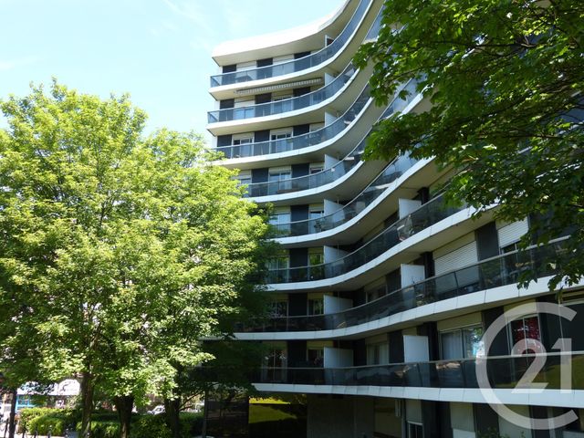 Appartement F2 à vendre - 2 pièces - 46 m2 - St Maurice - 94 - ILE-DE-FRANCE