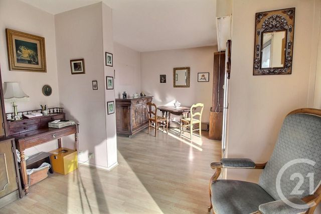 Appartement à vendre - 3 pièces - 46,03 m2 - St Maurice - 94 - ILE-DE-FRANCE