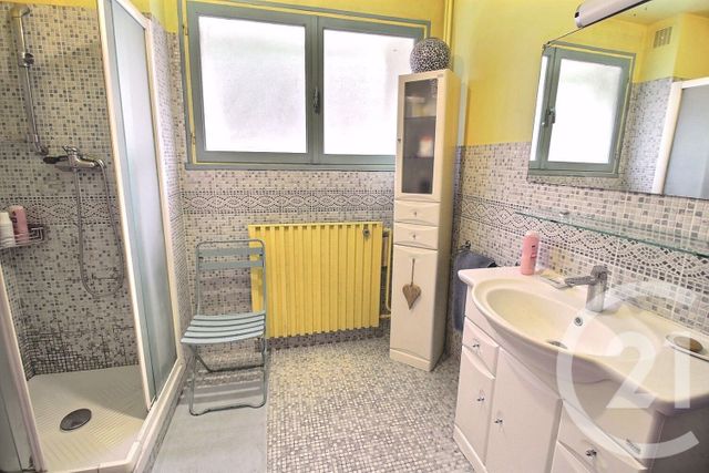 Appartement T3 à vendre - 3 pièces - 76,42 m2 - St Maur Des Fosses - 94 - ILE-DE-FRANCE