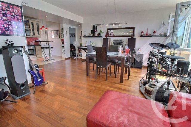 Appartement à vendre - 3 pièces - 67,23 m2 - Joinville Le Pont - 94 - ILE-DE-FRANCE