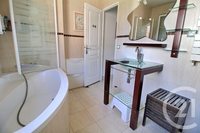 Appartement à vendre - 3 pièces - 67,23 m2 - Joinville Le Pont - 94 - ILE-DE-FRANCE