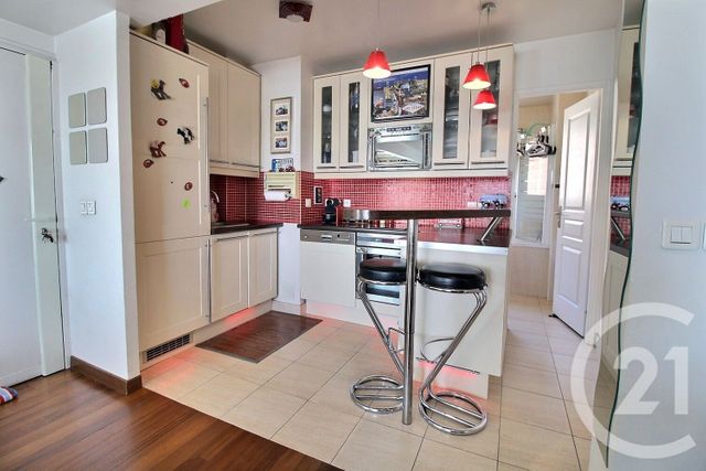 Appartement à vendre - 3 pièces - 67,23 m2 - Joinville Le Pont - 94 - ILE-DE-FRANCE