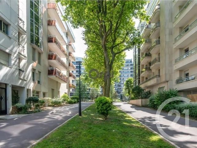 Appartement à vendre - 2 pièces - 47,47 m2 - Joinville Le Pont - 94 - ILE-DE-FRANCE