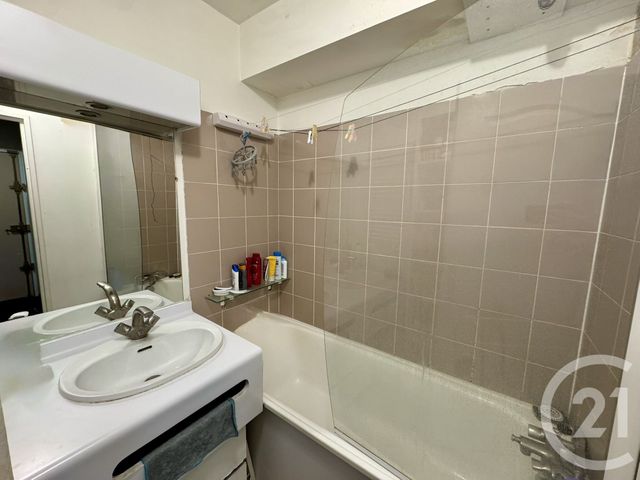 Appartement F1 à vendre - 1 pièce - 30,59 m2 - Joinville Le Pont - 94 - ILE-DE-FRANCE