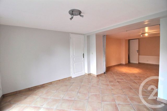Maison &agrave; louer - 7 pi&egrave;ces - 96,85 m2 - Chennevieres Sur Marne - 94 - ILE-DE-FRANCE