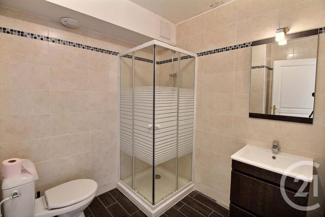 Appartement F2 &agrave; louer - 2 pi&egrave;ces - 49,70 m2 - Le Plessis Trevise - 94 - ILE-DE-FRANCE