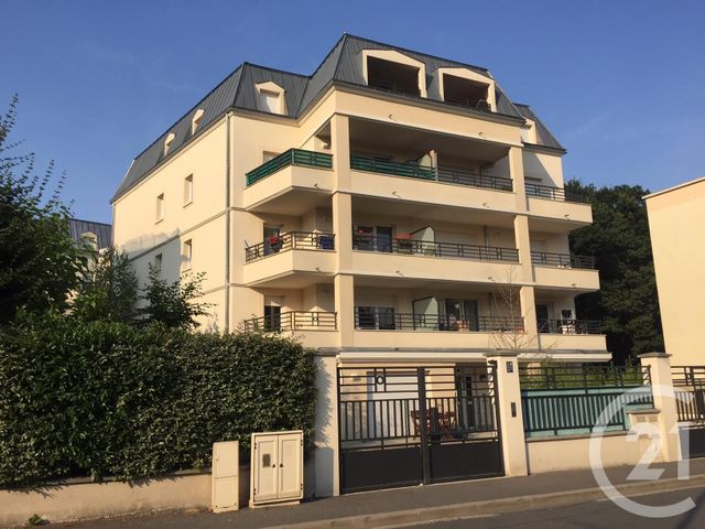Appartement F2 &agrave; louer - 2 pi&egrave;ces - 49,70 m2 - Le Plessis Trevise - 94 - ILE-DE-FRANCE