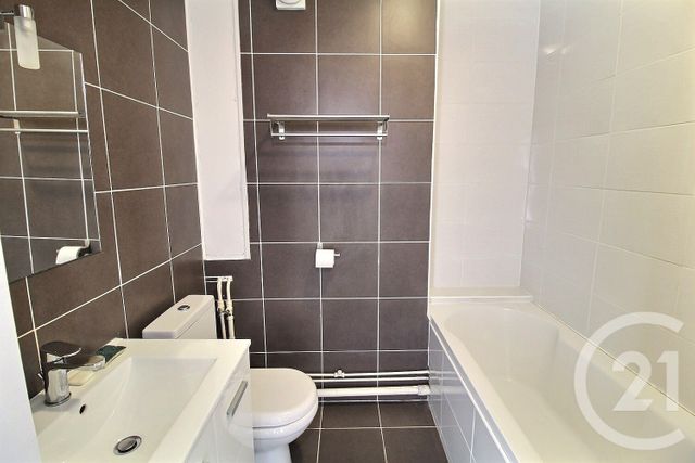 Appartement F1 &agrave; louer - 1 pi&egrave;ce - 27,14 m2 - Charenton Le Pont - 94 - ILE-DE-FRANCE