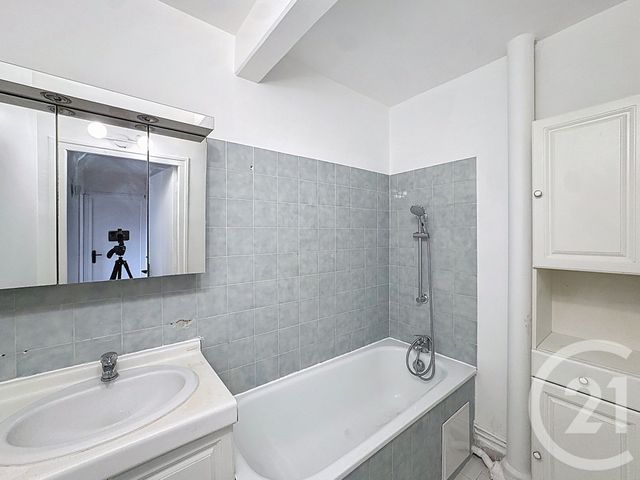 Appartement T2 &agrave; louer - 2 pi&egrave;ces - 51,97 m2 - Paris - 75012 - ILE-DE-FRANCE