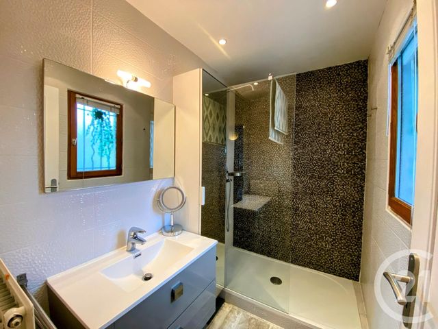 Maison &agrave; louer - 3 pi&egrave;ces - 153 m2 - Champigny Sur Marne - 94 - ILE-DE-FRANCE