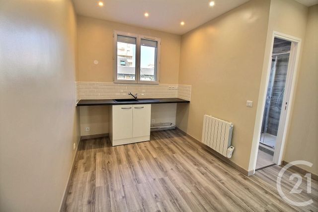 Appartement F2 &agrave; louer - 2 pi&egrave;ces - 46,52 m2 - Alfortville - 94 - ILE-DE-FRANCE