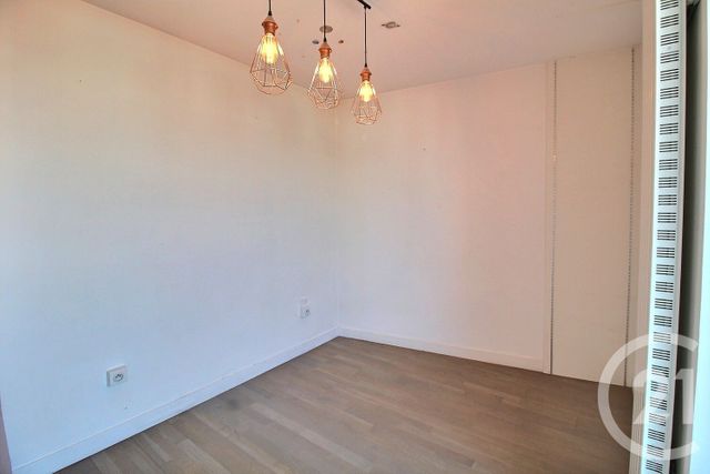 Appartement F4 &agrave; louer - 4 pi&egrave;ces - 69,99 m2 - Maisons Alfort - 94 - ILE-DE-FRANCE