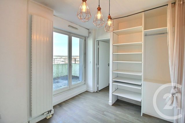 Appartement F4 &agrave; louer - 4 pi&egrave;ces - 69,99 m2 - Maisons Alfort - 94 - ILE-DE-FRANCE