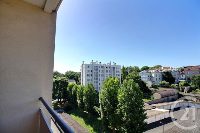 Appartement F3 &agrave; louer - 3 pi&egrave;ces - 52,27 m2 - St Maur Des Fosses - 94 - ILE-DE-FRANCE