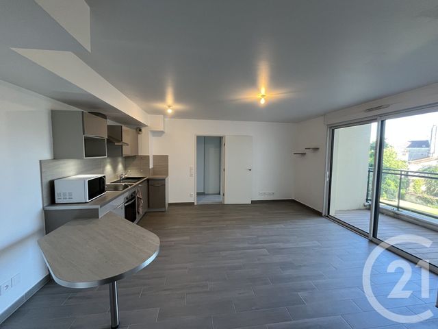 Appartement T2 &agrave; louer - 2 pi&egrave;ces - 45,32 m2 - La Varenne St Hilaire - 94 - ILE-DE-FRANCE