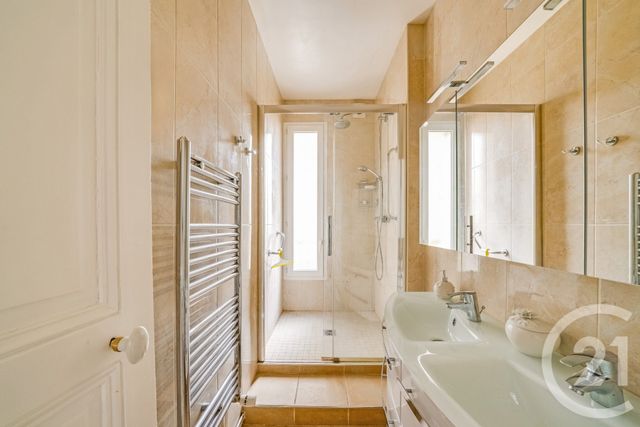 Appartement F6 &agrave; louer - 6 pi&egrave;ces - 168,26 m2 - Paris - 75013 - ILE-DE-FRANCE