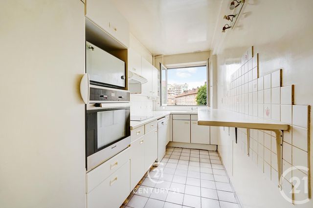 Appartement F5 à vendre - 5 pièces - 110,68 m2 - Paris - 75015 - ILE-DE-FRANCE