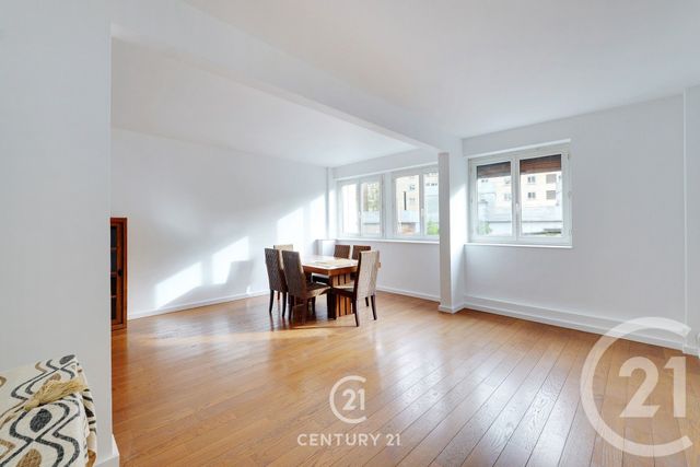 Appartement F5 à vendre - 5 pièces - 110,68 m2 - Paris - 75015 - ILE-DE-FRANCE