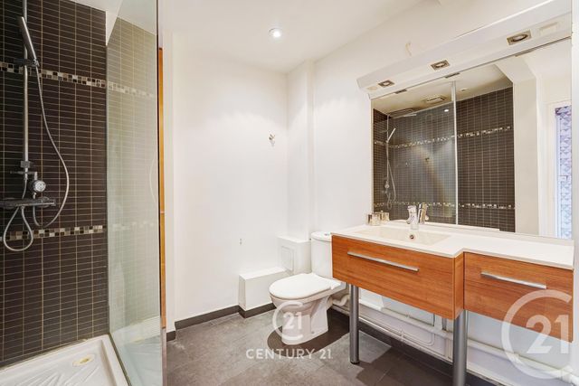 Appartement F5 à vendre - 5 pièces - 110,68 m2 - Paris - 75015 - ILE-DE-FRANCE