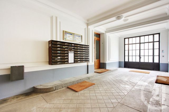 Appartement F2 à vendre - 2 pièces - 26 m2 - Paris - 75015 - ILE-DE-FRANCE