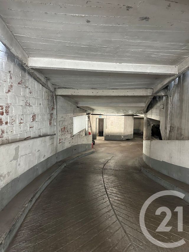 Parking à vendre - 11,11 m2 - Paris - 75015 - ILE-DE-FRANCE