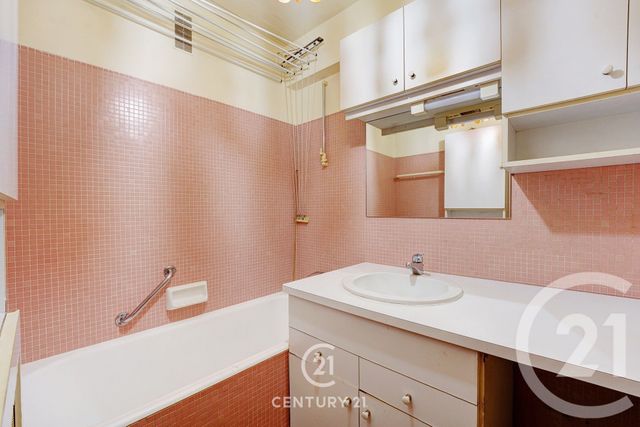 Appartement T5 &agrave; vendre - 4 pi&egrave;ces - 81,31 m2 - Paris - 75015 - ILE-DE-FRANCE