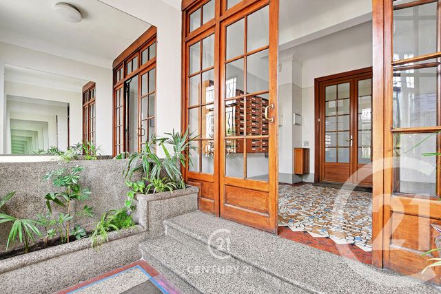 Appartement F2 à vendre - 2 pièces - 36,85 m2 - Paris - 75015 - ILE-DE-FRANCE