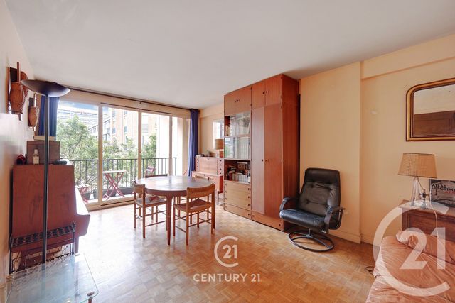 Appartement F3 à vendre - 3 pièces - 70,72 m2 - Paris - 75015 - ILE-DE-FRANCE