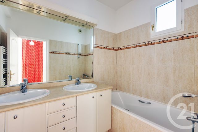 Appartement F4 &agrave; vendre - 4 pi&egrave;ces - 130 m2 - Paris - 75015 - ILE-DE-FRANCE